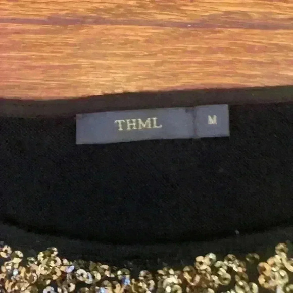 THML gold sequin pullover black sweater size Medium Exc Con - Picture 3 of 7
